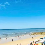 Lägenhet Bliss Terrace , 250 M From The Waves