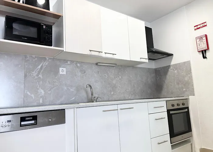 Bliss Terrace , 250 M From The Waves Apartment