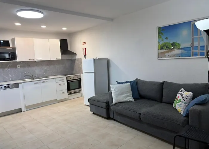 Apartment Bliss Terrace , 250 M From The Waves Albufeira