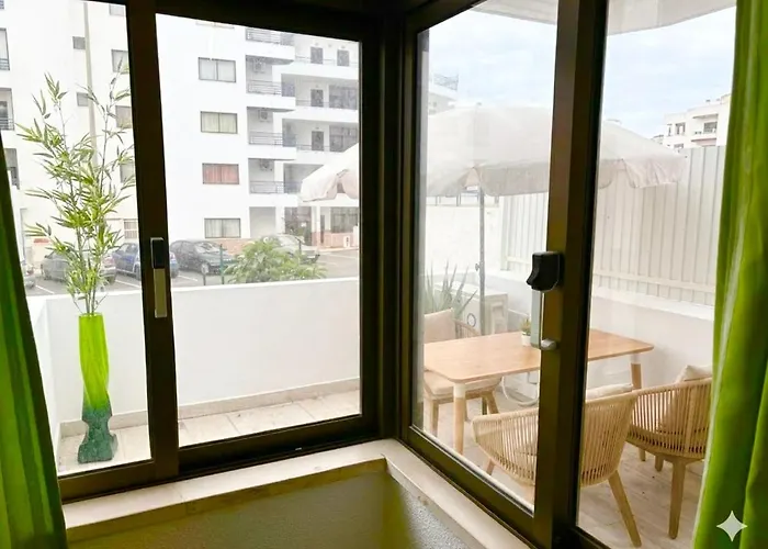 Bliss Terrace , 250 M From The Waves Apartment Albufeira